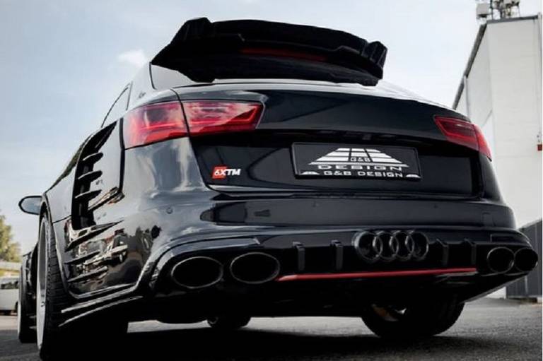 audi-rs6-2022-2