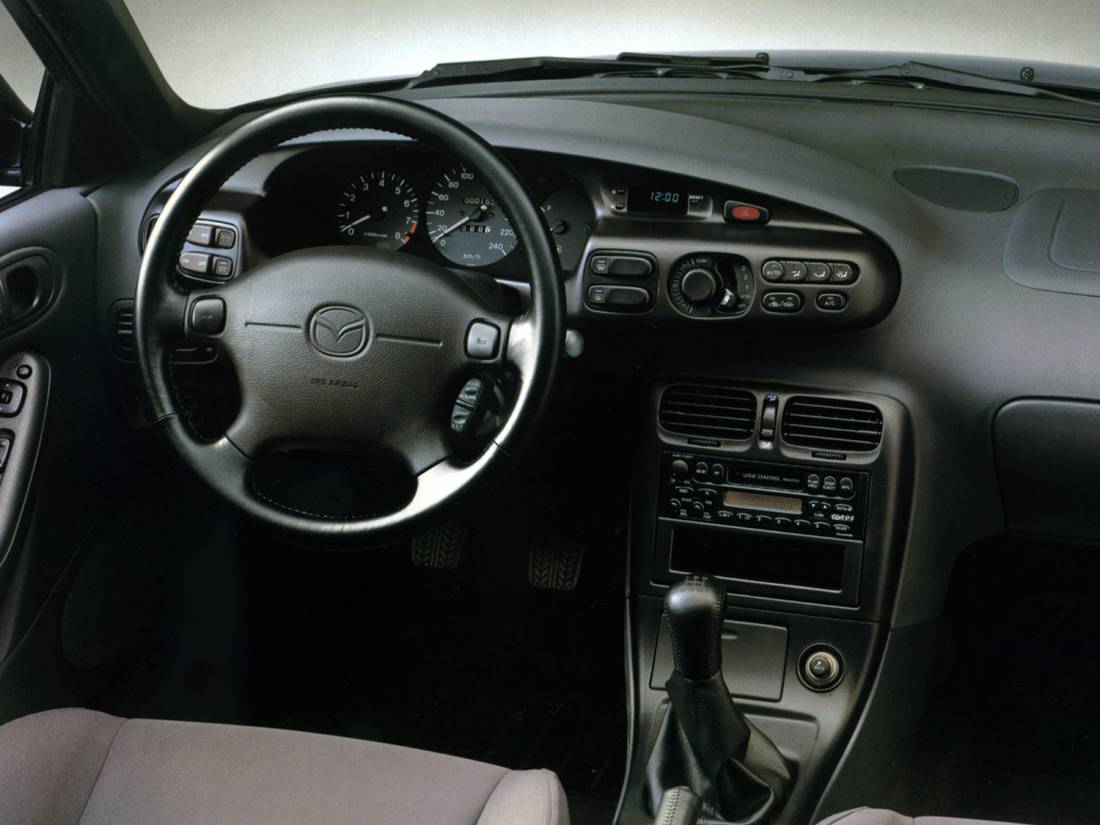 Mazda Xedos 6 2