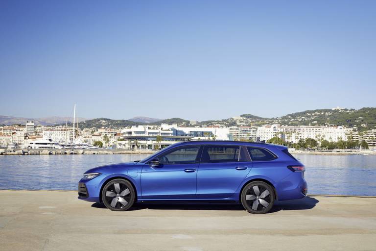 volkswagen-passat-2024-review-hoogtijdagen-voorbij-maar-beter-dan-ooit-2024-07