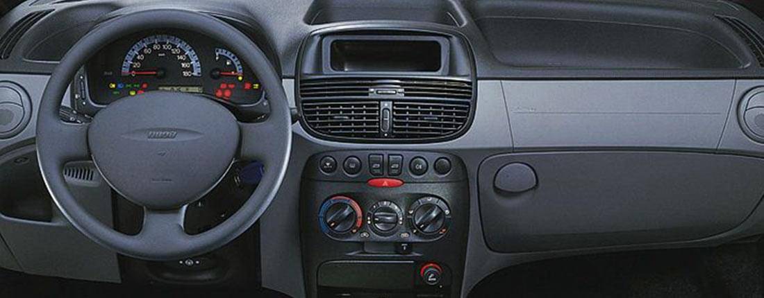 fiat-punto-l-04