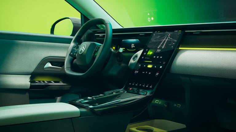 citroen-c5-aircross-2025-het-grootste-scherm-ooit-in-een-auto-van-stellantis-2025-07