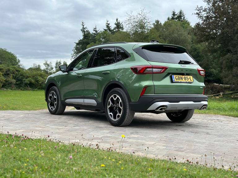 CR-52 - AutoScout24 - Ford Kuga PHEV facelift foto4