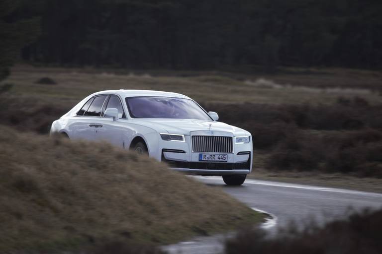 rolls-royce-ghost-2021-13-3