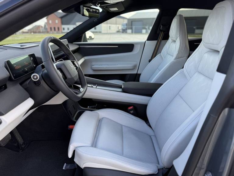 3 - Polestar 4