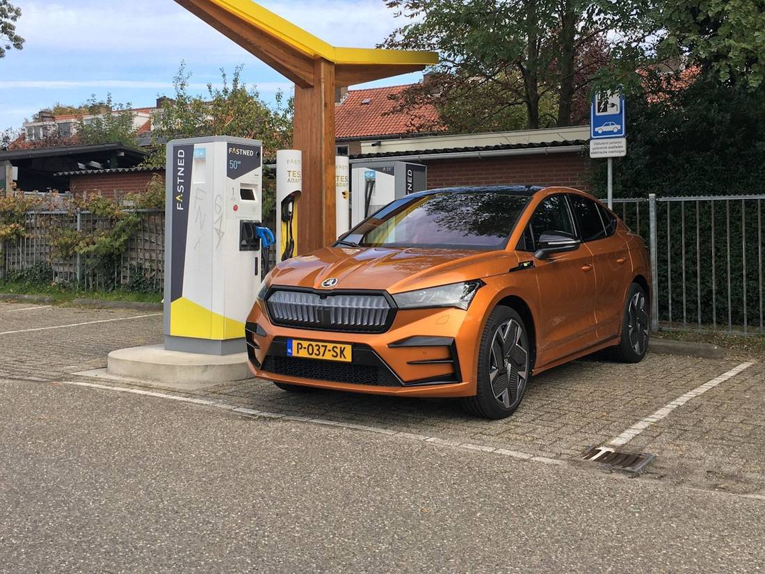 Skoda Enyaq Coupé RS iV: actieradius gemeten bij 100 en 130 km/h