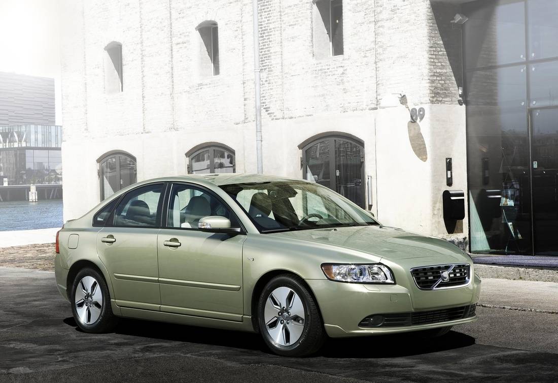 Volvo S40