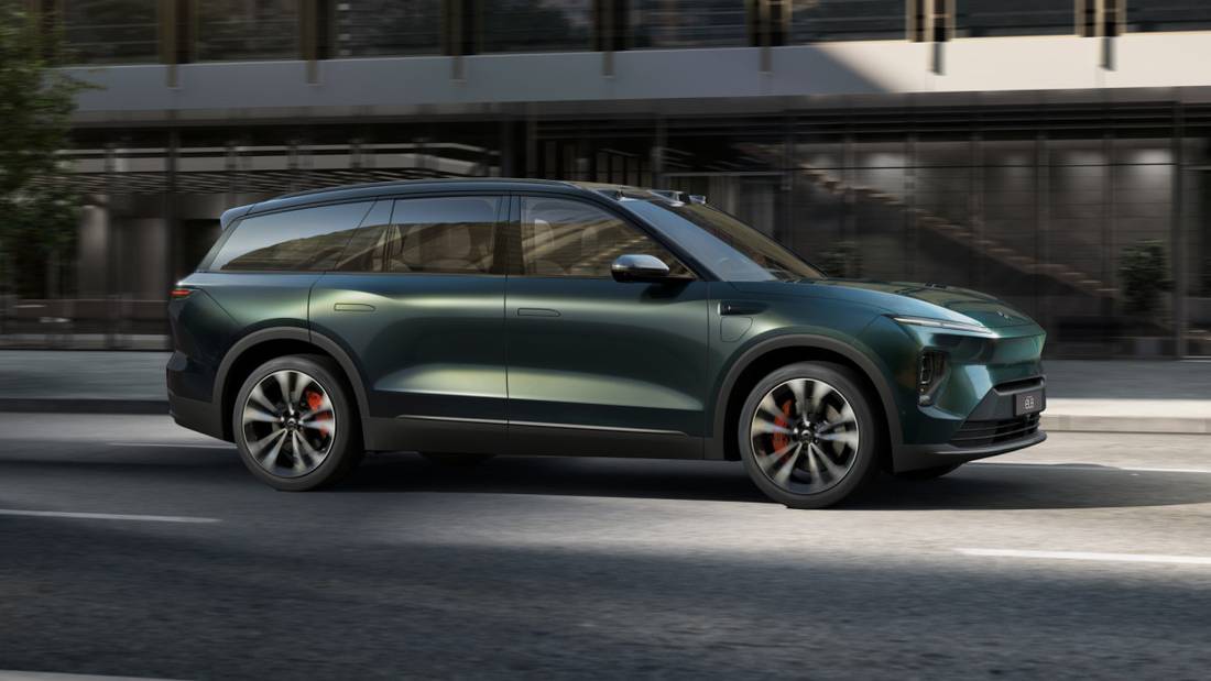 Enorme Nio EL8 (2024) wil Het Gooi en Oud-Zuid uit hun Range Rover sleuren