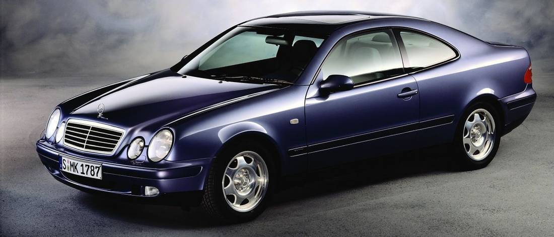 mercedes-benz_clk_230_1