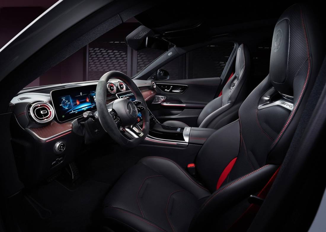 mercedes-c63-amg-interior