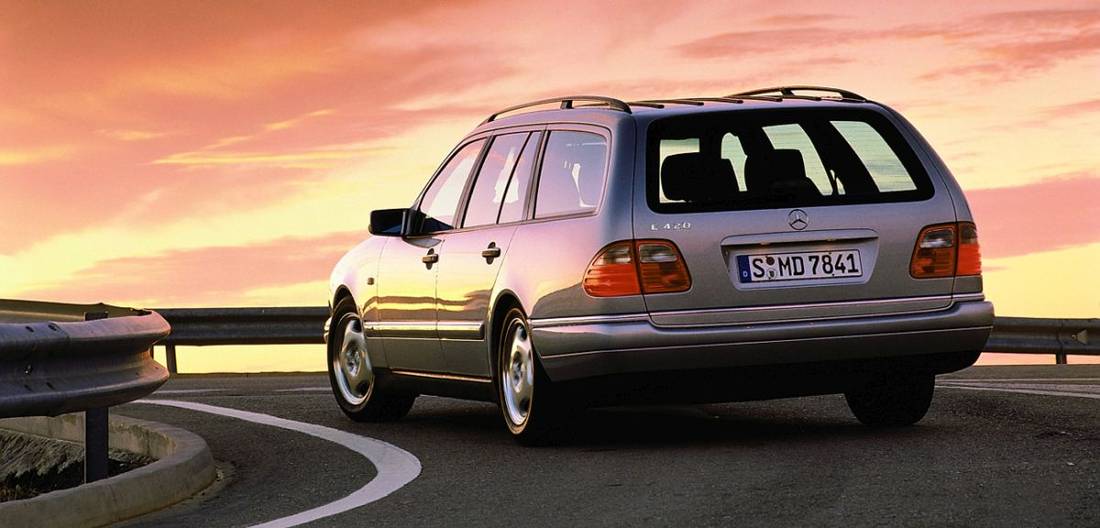 mercedes-benz e 290 2