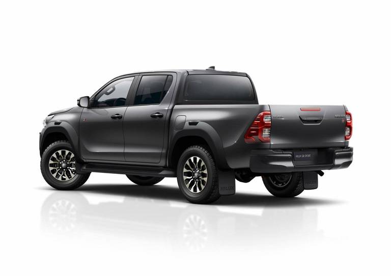 toyota-hilux-gr-sport-2021-1-2