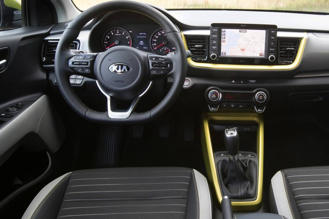 kia-stonic-interior