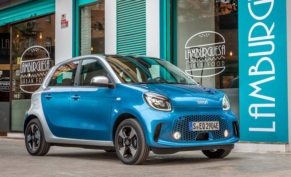 smart-eq-forfour-front