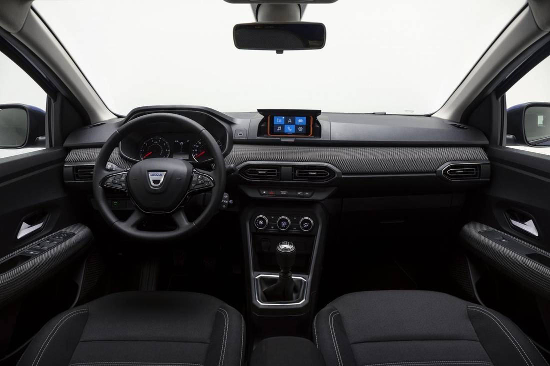 dacia-sandero-interieur