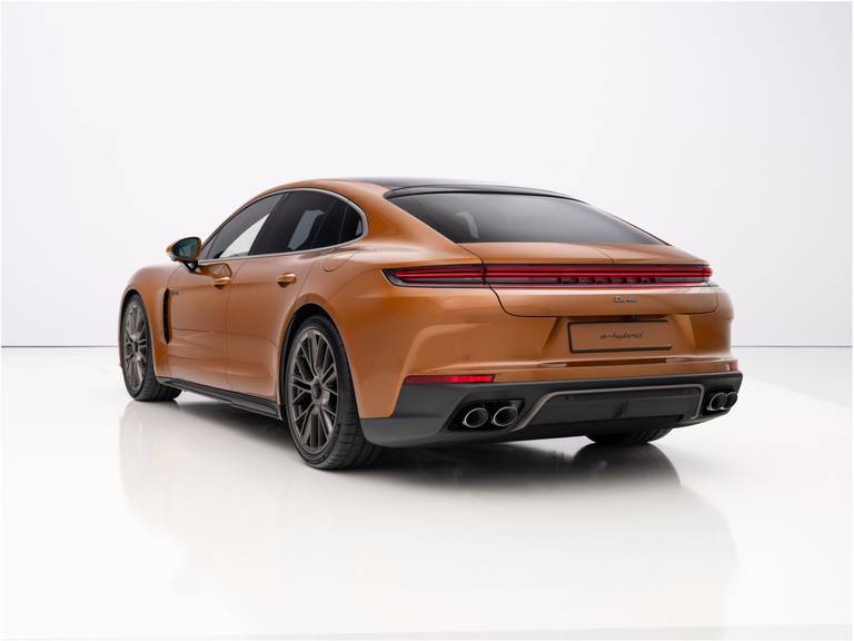 porschepanamera-2023-3