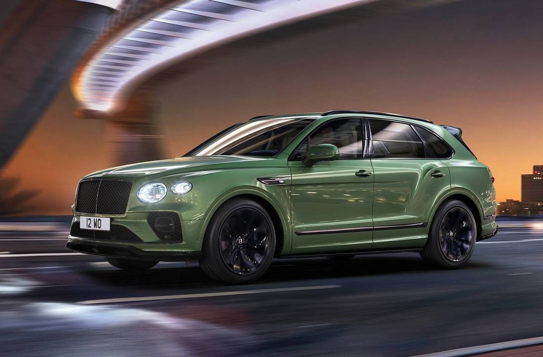 Bentley-Bentayga-Side