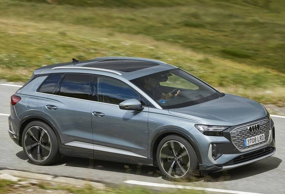 Review Audi Q4 E-Tron - Is-ie terecht duurder dan de Skoda Enyaq en VW ID.4?