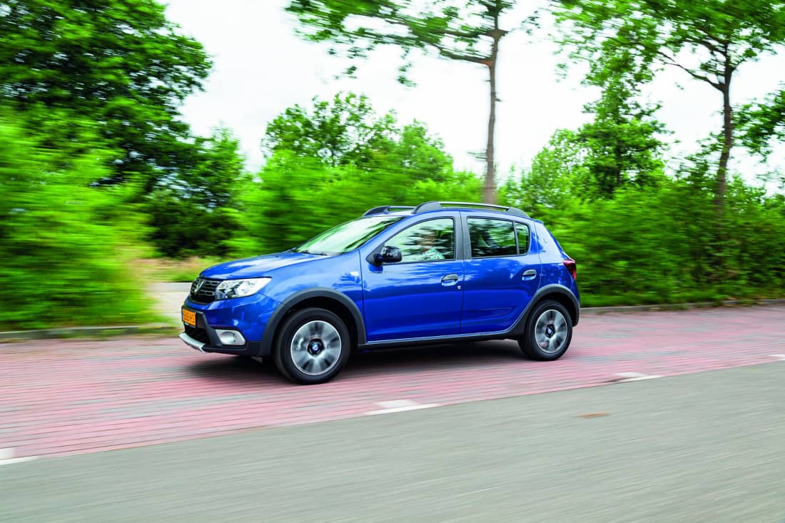 Review Dacia Sandero Stepway Tce 100 Bi-Fuel