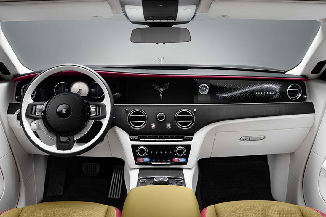 Rolls-Royce-spectre-interior