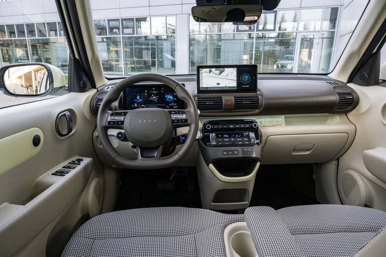 waarom-de-hyundai-inster-opeens-tot-3090-euro-goedkoper-is-2025-05
