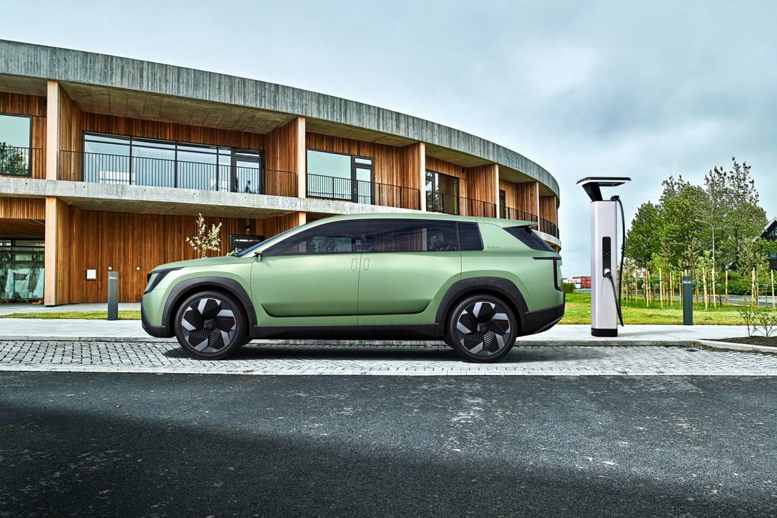 Nieuwe Skoda Enyaq komt in 2028 en laadt veel sneller op