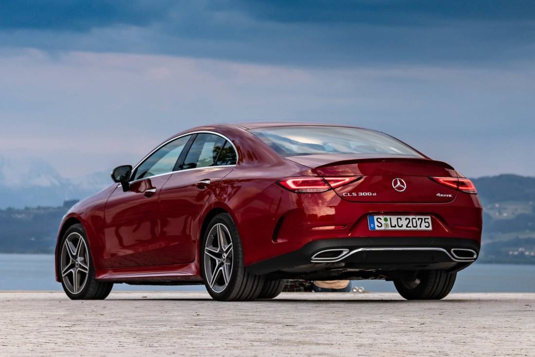 mercedes-cls-back