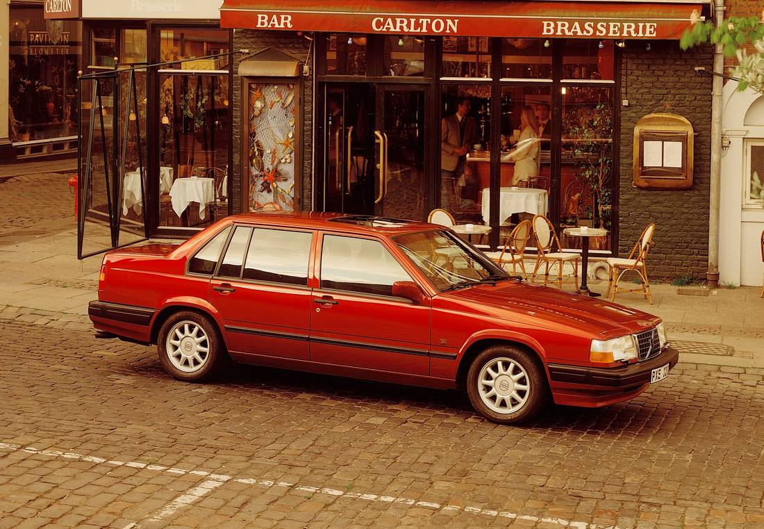 volvo-940-overview