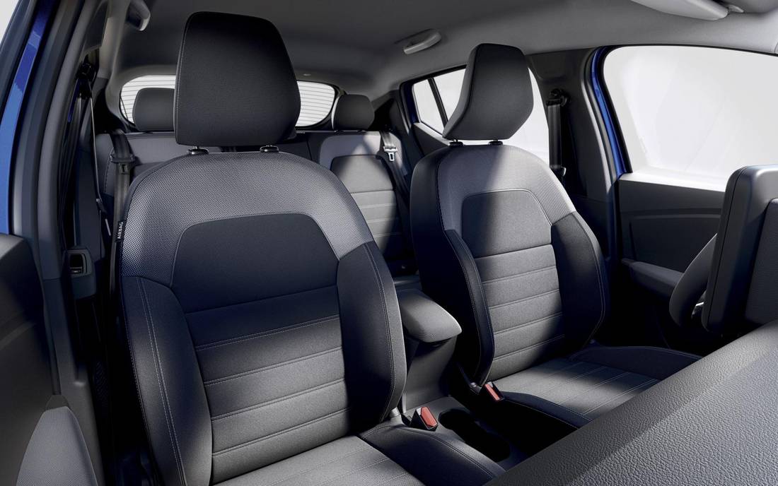 dacia-sandero-seats