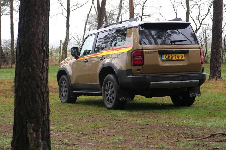 CR 9 Toyota Land Cruiser AS24 Car Reviews 2