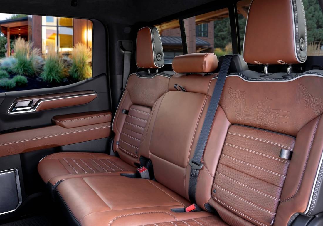 gmc-sierra-seats