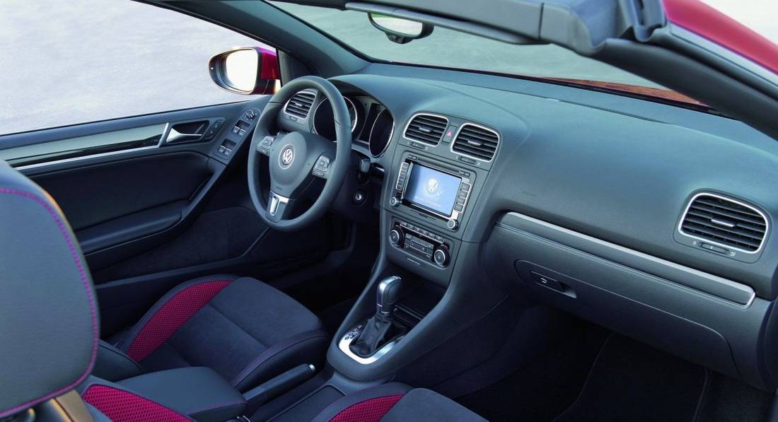 Volkswagen-Golf_Cabriolet-3