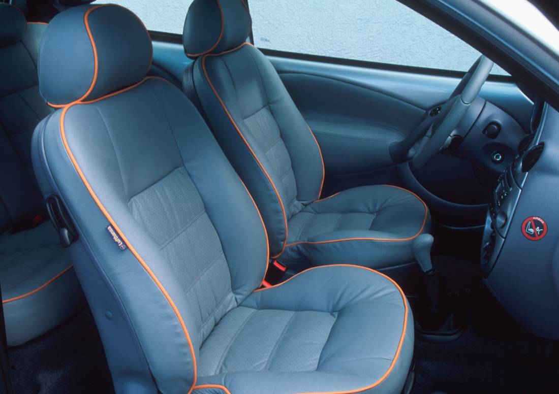 ford-streetka-seats