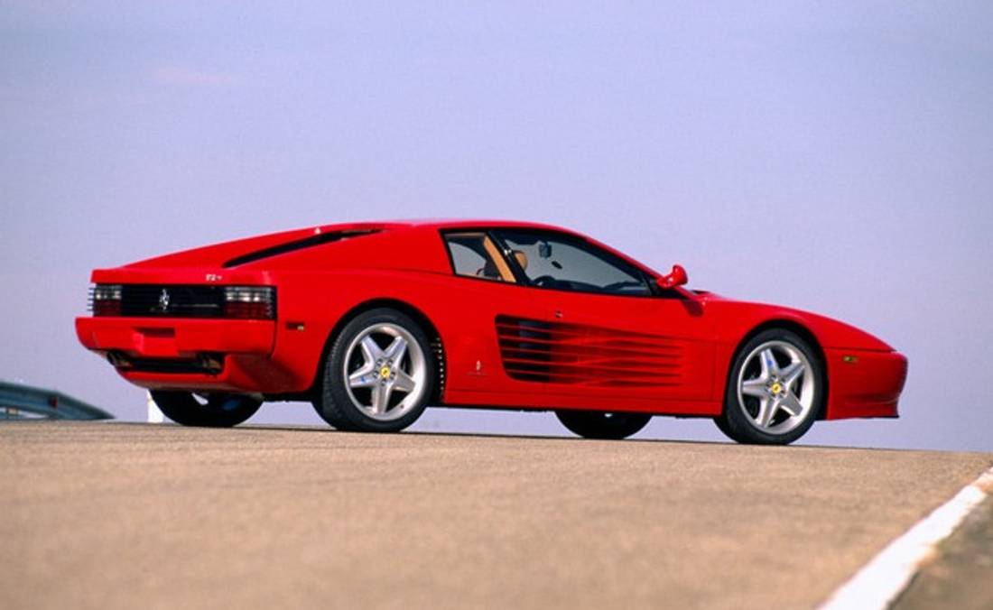 ferrari-512-back