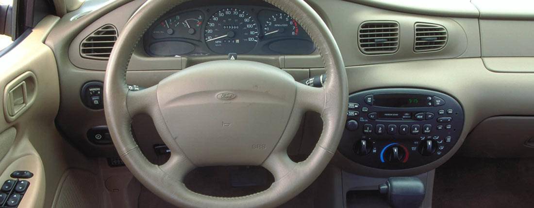 ford-escort-l-03