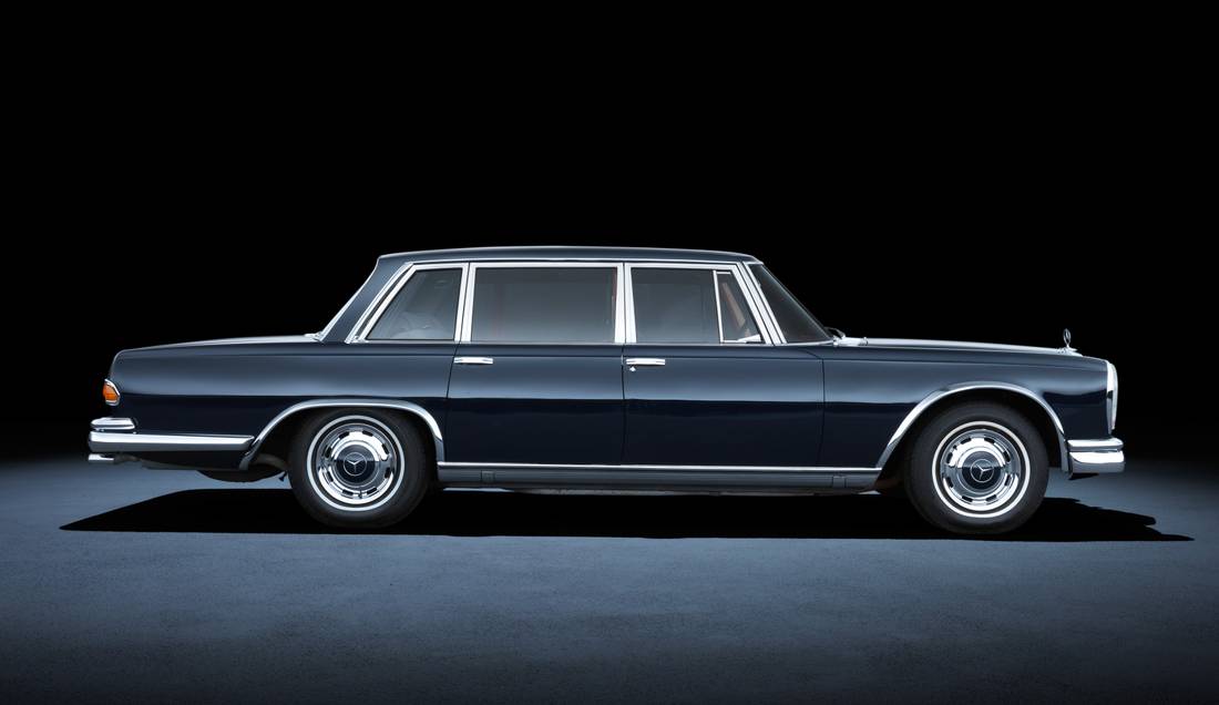 mercedes-benz-600-side