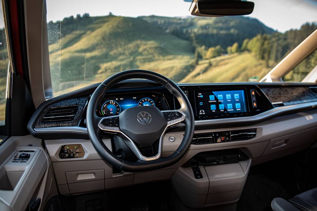 vw-multivan-t7-interior