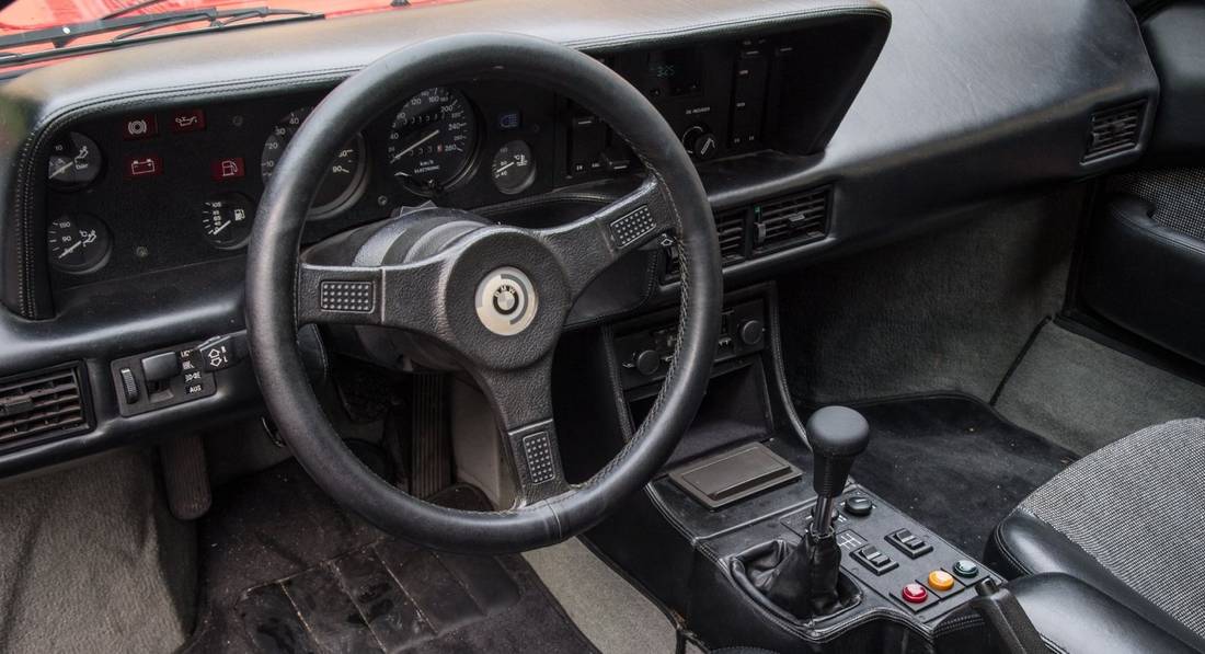 BMW M1 3
