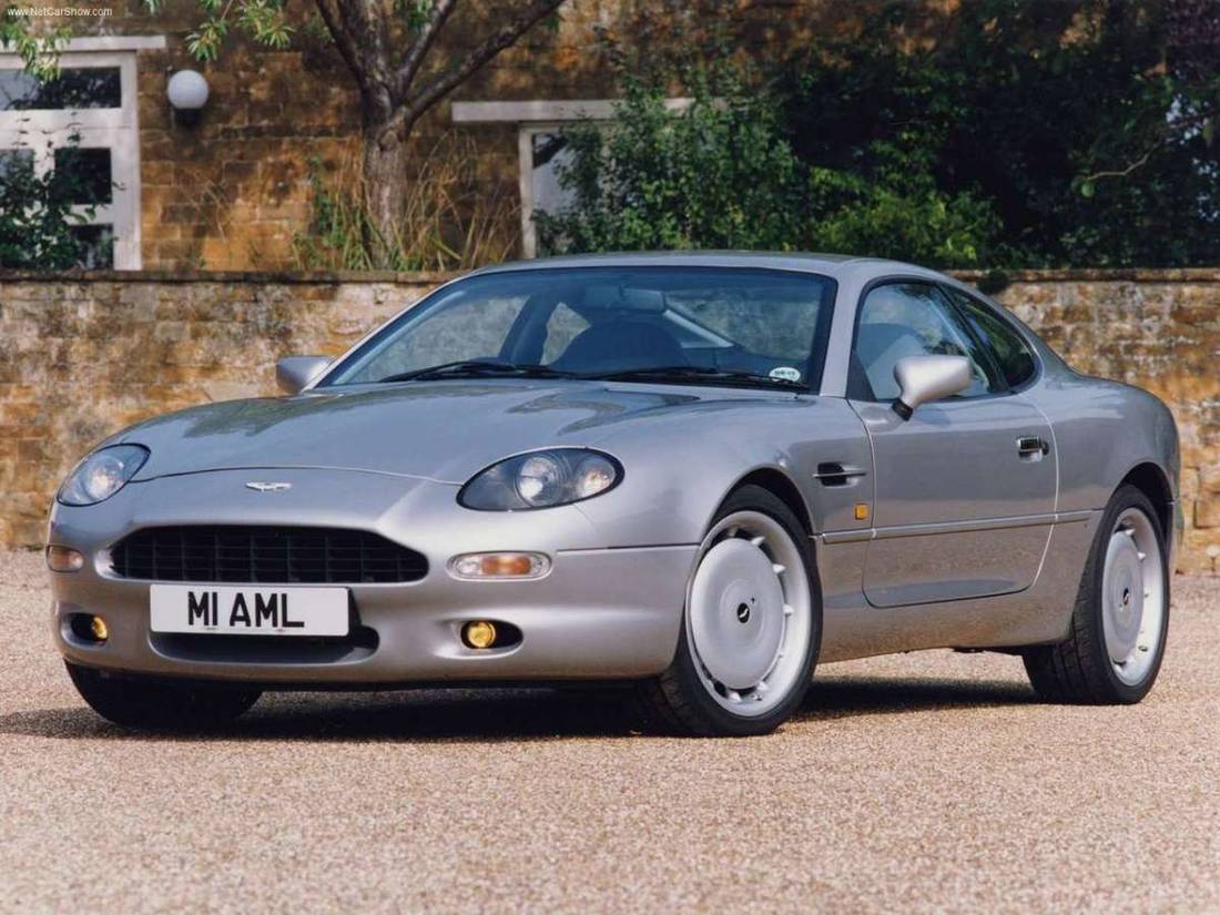 Aston_Martin-DB7-1994-1280-01