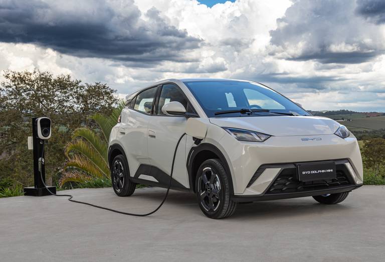 goedkoopste-chinese-ev-komt-ook-naar-jou-maar-let-op-het-addertje-2025-02