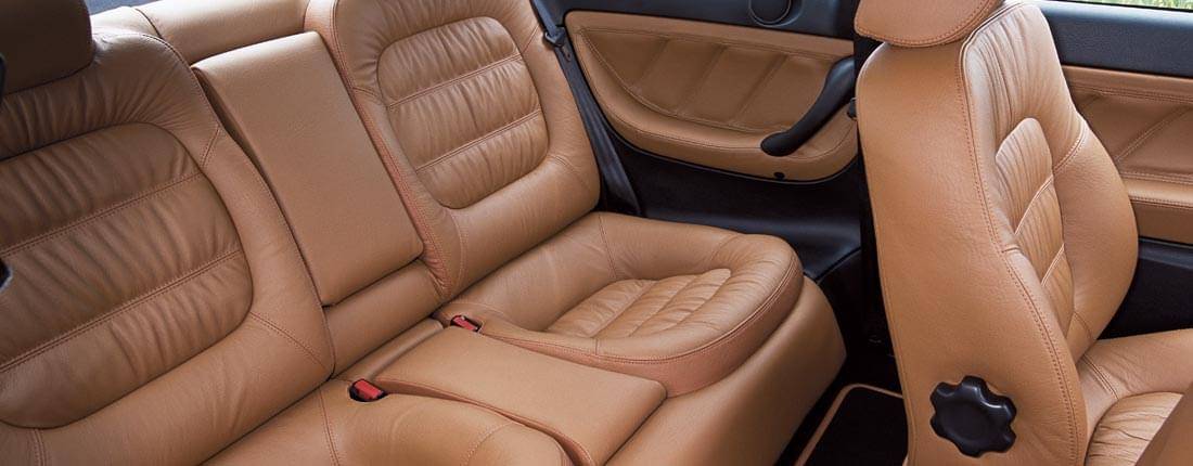 peugeot-406-coupe-seats