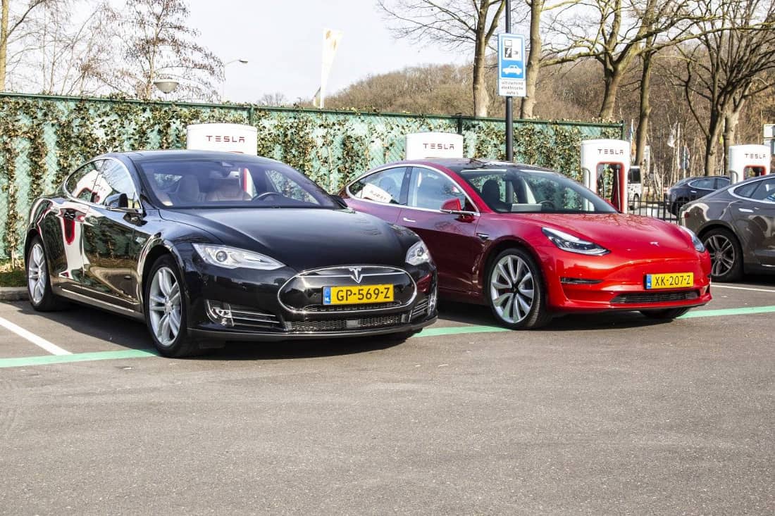 Jouw Tesla Model 3 / Model Y mist iets! Dit is waarom Tesla dat jou niet heeft verteld