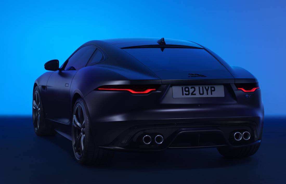 jaguar-f-type-back