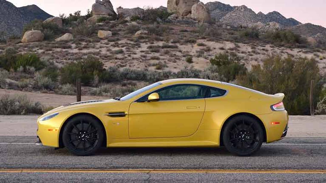 aston-martin-vantage-m-03