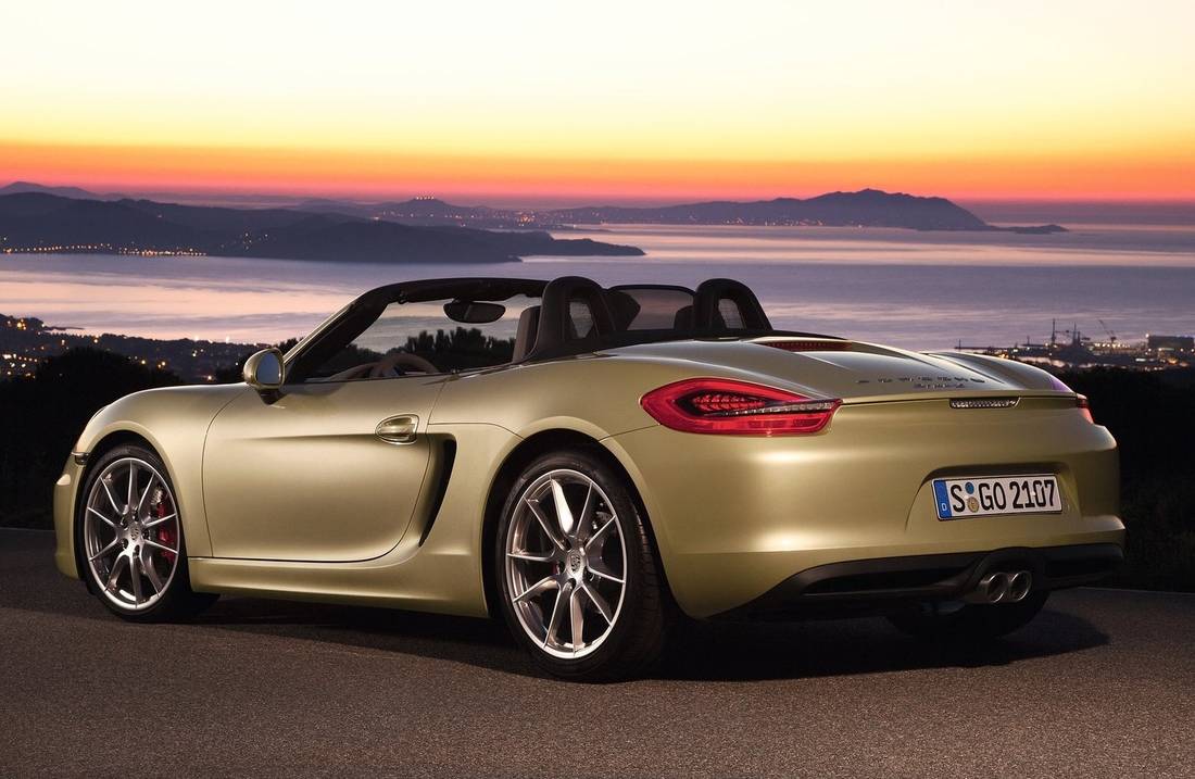 porsche-boxster-s-back