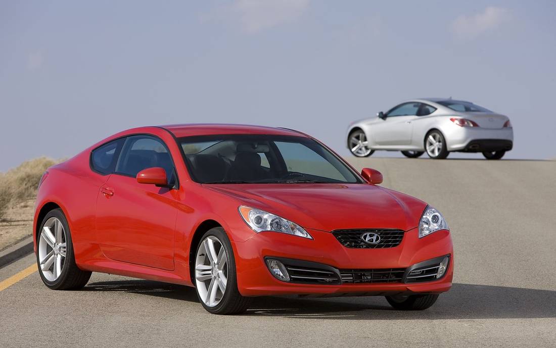 GENESIS_COUPE___HYUNDAI-S_FIRST_SUPERCAR_REVEALED_Image_200308