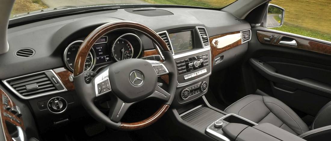 Mercedes-Benz M-Klasse_3