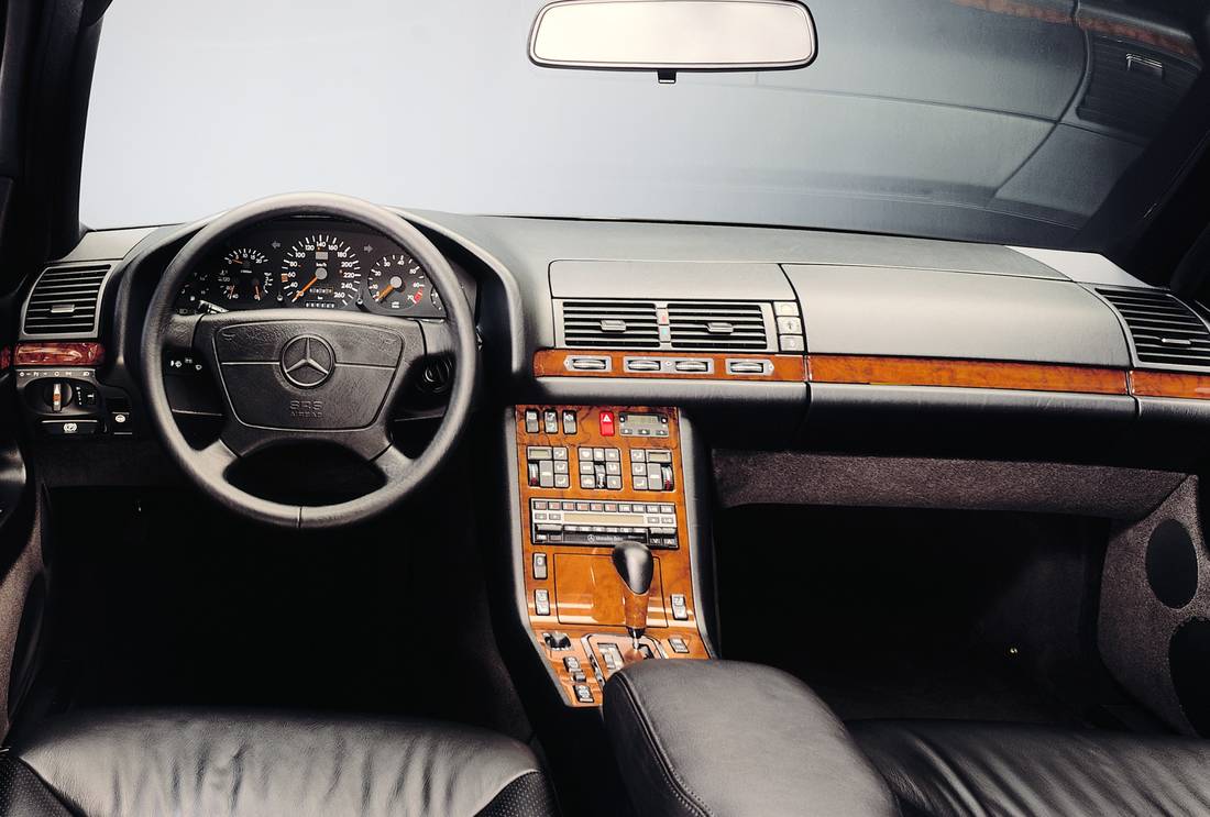 mercedes-benz-600-interior