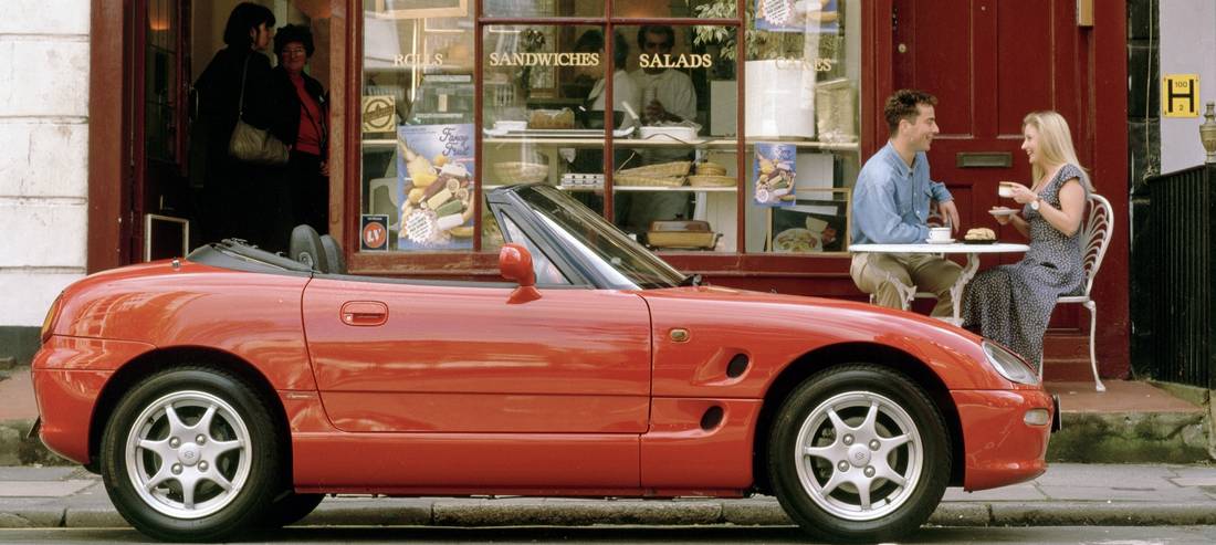 suzuki-cappuccino-side