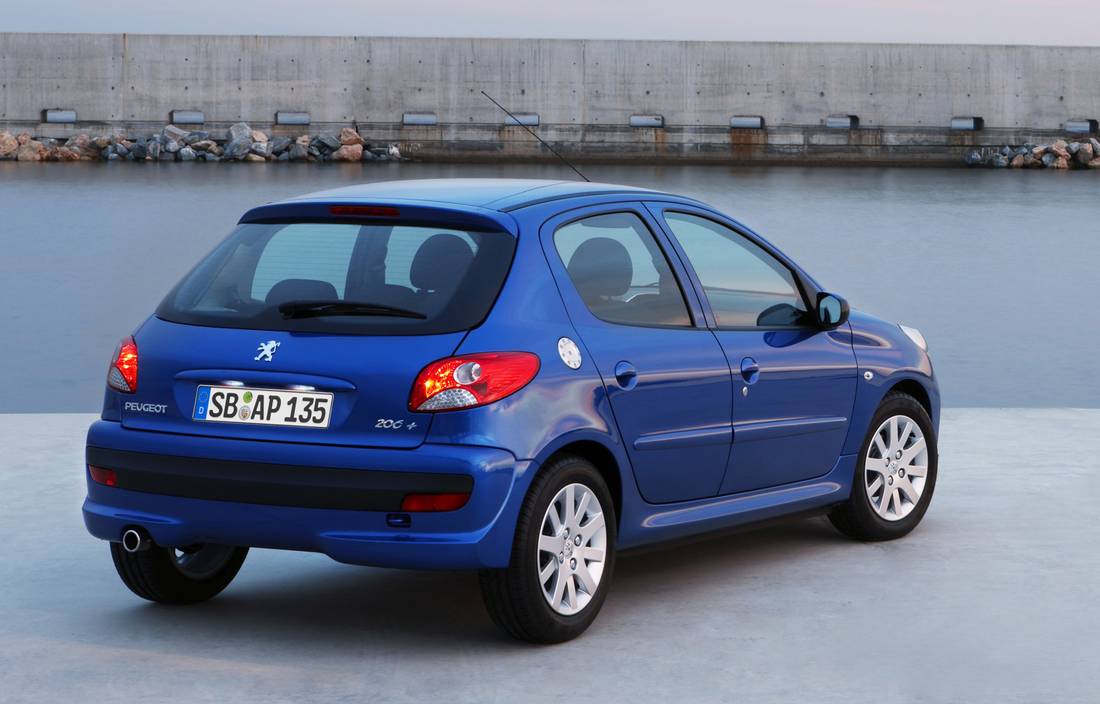 peugeot-206-back