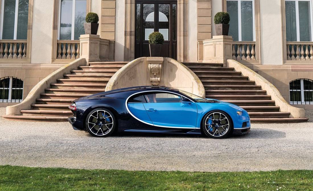 vergeven orkest noedels Bugatti Chiron: afmetingen, interieurs, motoren, prijzen en concurrenten -  AutoScout24
